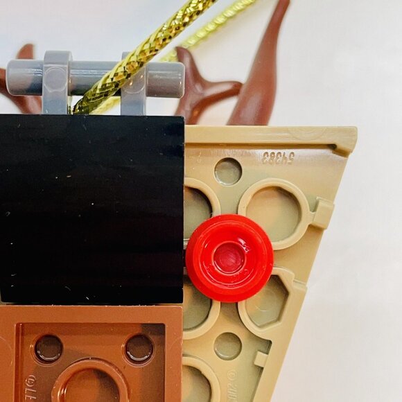 LEGO Christmas Ornament 2018 Reindeer Head 28 Pieces By 2005 Lego Group Read! - Picture 8 of 12